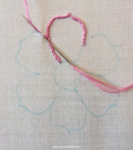 Stitching a motif with stem stitch | Epida Studio