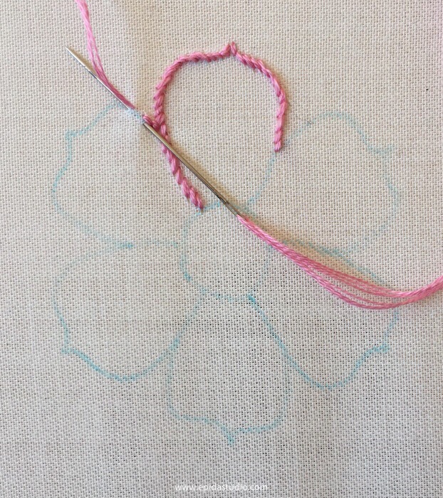 Stitching A Motif With Stem Stitch 